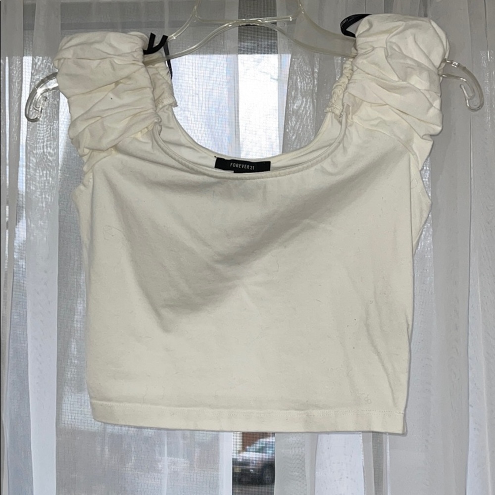 Simple White Crop-Top w/ Ruffled Sleeves
